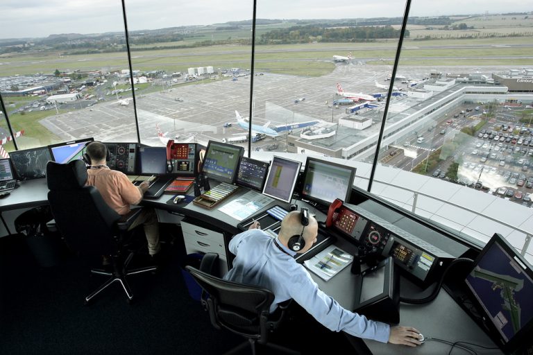 feat-pic-airtraffic